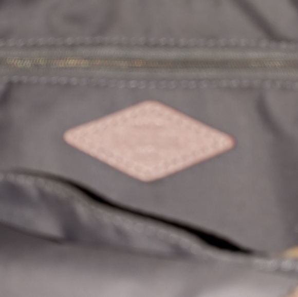 FOSSIL Shoulder/Crossbody. Pink. Leather. Excellent Condition - Picture 3 of 7